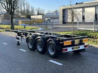 Van Hool 3B2012 / Containerchassis / 20-30ft / SAF Drumbrakes / NL Trailer