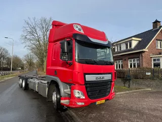 DAF CF 440 6 x 2 Naloopas - stuuras