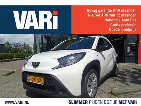 Toyota Aygo X 1.0 VVT-i Play