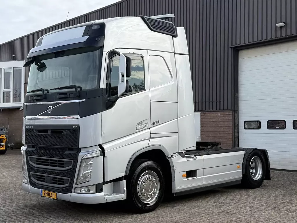 Volvo FH 460 / Full spoiler / 2 x Tank / Navi / NL Truck