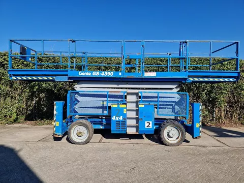 Genie GS-4390 (15,5 mtr werkhoogte)
