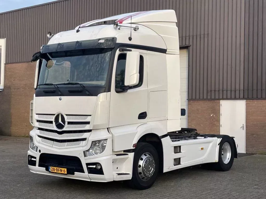 Mercedes-Benz Actros 1940 / Euro6 / Full spoiler / 2x Tank / Alcoa / NL Truck