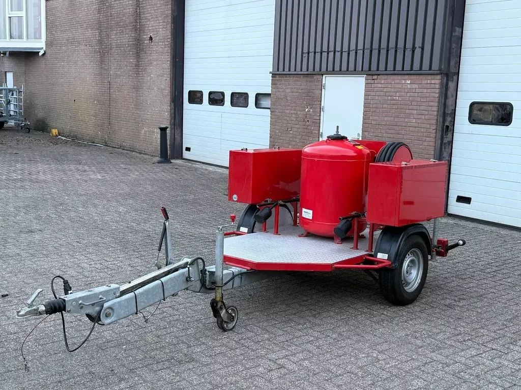 Diversen MSA Ziegler MSA  Poederblusser Gloria 250 M / Verstelbare dissel / NL brandweer