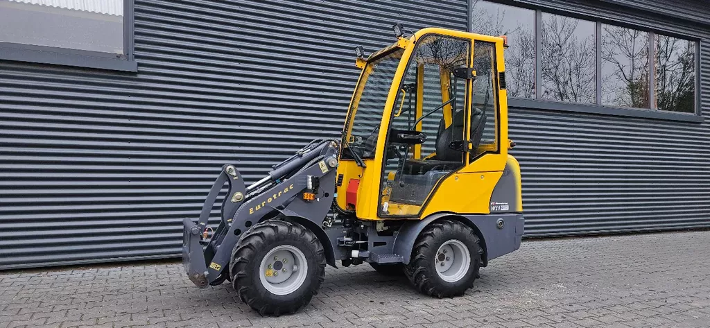 Eurotrac W11 cabine