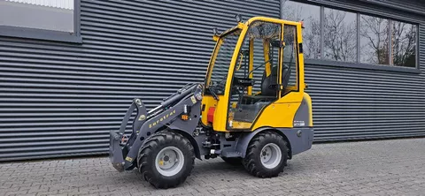 Eurotrac W11 cabine