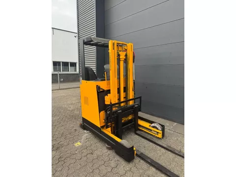 Jungheinrich ETNA 10 1 ton elektrische reachtruck