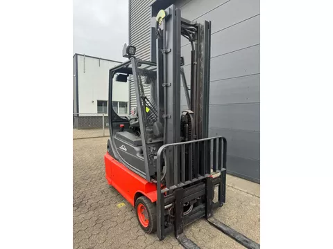 Linde E16-02 1,6 ton elektrische heftruck