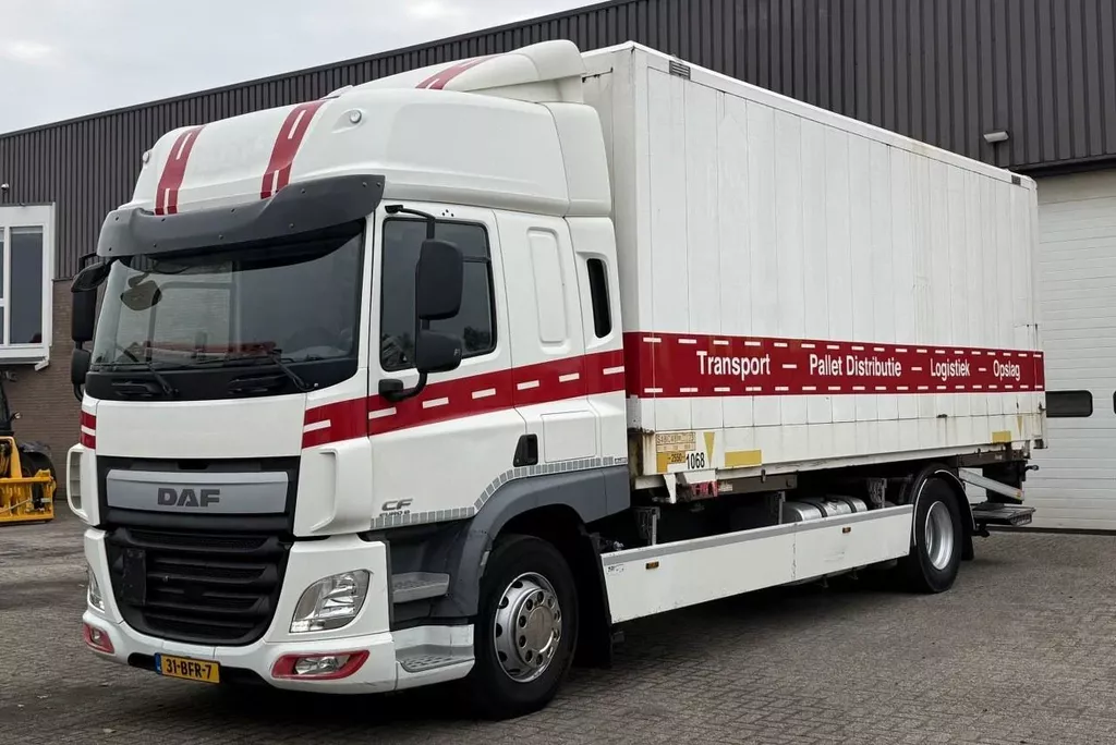 DAF 400 CF FA / BDF / Full Air / Dhollandia lift / Euro6 / Airco / NL truck