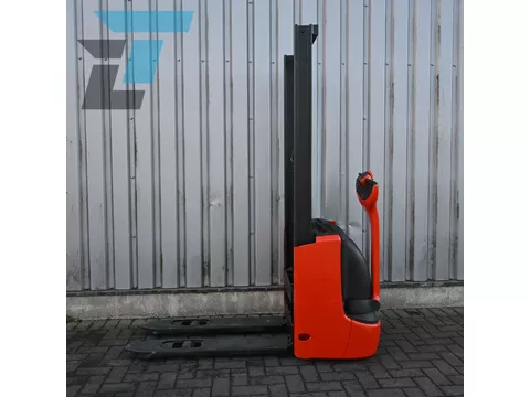 Linde L10 Elektrische stapelaar