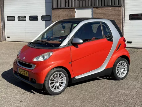 smart Fortwo COUPE CDI / Airco / Panorama dak / Automaat / Elec. ramen / APK