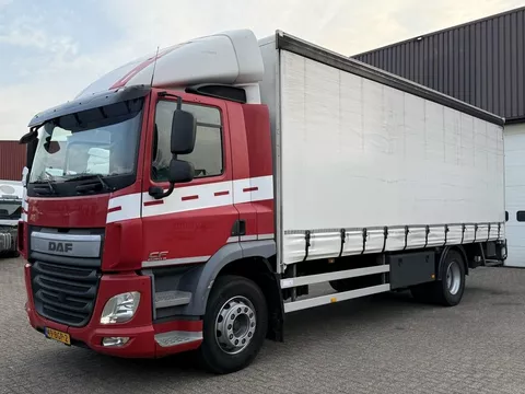 DAF CF 250 FA / Schuifzeilen links - Vaste wand rechts / Klep LBW / New smarttacho Gen2V2 / Euro6 / NL Truck