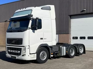 Volvo FH 520 / Only 141.443 km !! / 6x2 / 4 seats !! / Leswagen-Teaching truck / Hubreduction