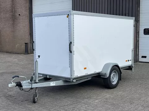 Hapert R.... Gesloten / Zijklep / Achterdeuren / Ex politie / 301x130x152cm / Geremd / In zeer nette staat