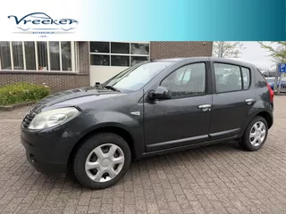 Dacia Sandero 1.2 Laur&eacute;ate Airco l nieuwe apk
