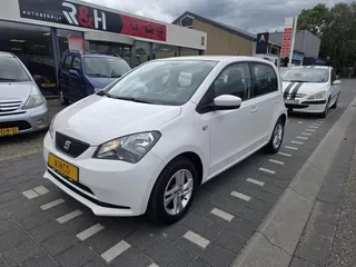 SEAT Mii 1.0 Style Dynamic 5 deursw, airco, navigatie, stoelverwarming, pdc, cruise control