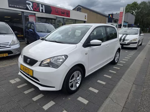 SEAT Mii 1.0 Style Dynamic 5 deursw, airco, navigatie, stoelverwarming, pdc, cruise control