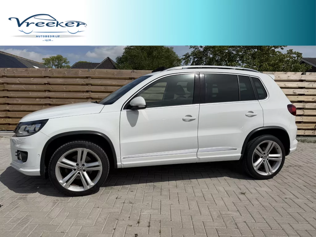Volkswagen Tiguan 1.4 TSI R-Line Edition Pano l orginele R-line