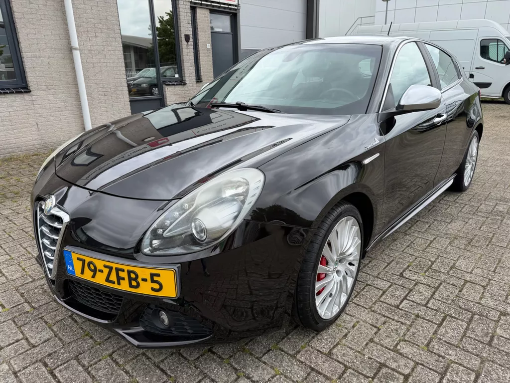 Alfa Romeo Giulietta 940 1.4 TURBO SPORTIVA + KLIMA + NAVI + APK/TUV + CRUICECONTROL