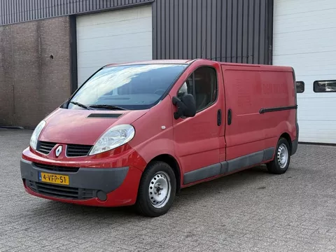 Renault Trafic T29 L2/H1 2.0 DCI 66KW E4 / Generique / Airco / Zijdeur / APK 11-2026 / Trekhaak / 2 x Schuifdeur / 3 zitplaatsen