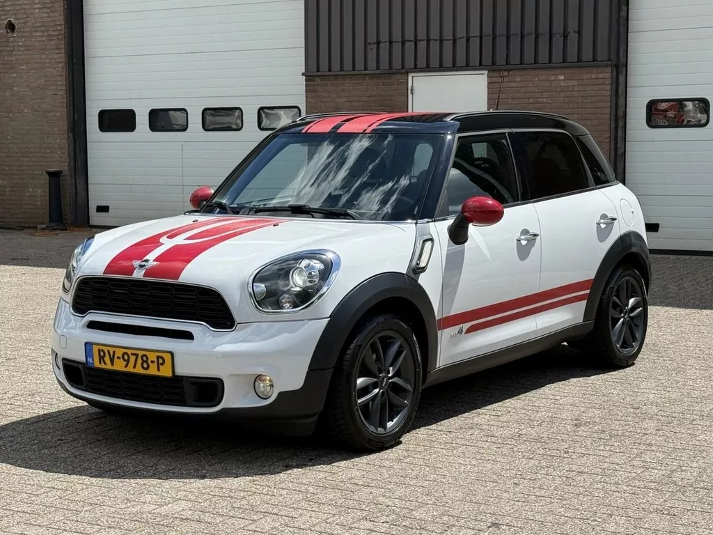 MINI Countryman 2.0 Cooper SD ALL4 / 4x4 / Airco / Navi / Special / Afneembare trekhaak