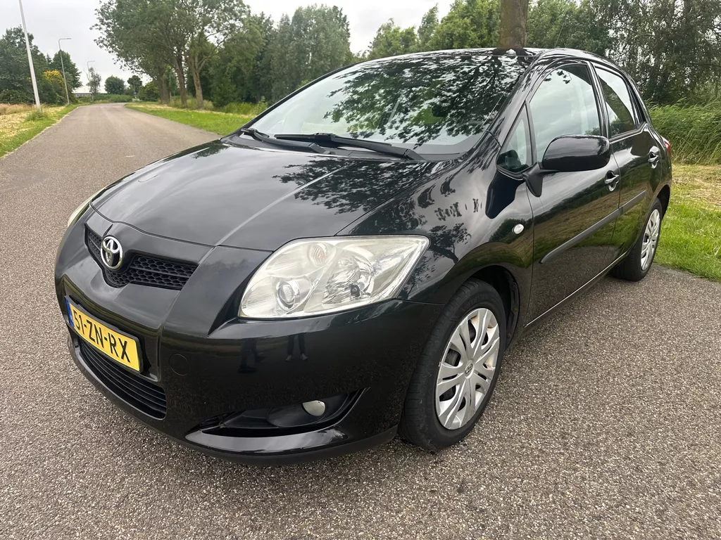Toyota Auris 1.4-16V Sol|nap|dealer onderhouden|trekhaak