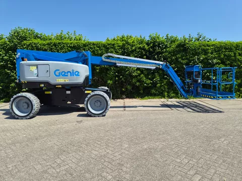 Genie Z-60/37 DC