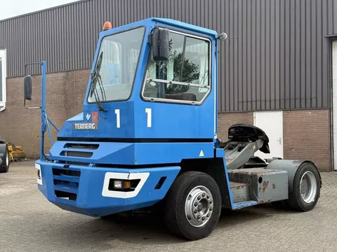 Terberg YT 220 / Rangeertrekker Terminaltrekker / 10.902 uur / Hefschotel / Eigen kenteken / MMBS