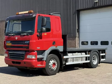 DAF CF 85.410 FT / Manual / Only 328.869 km / Airco / NL Truck