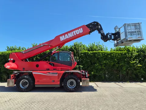 Manitou MRT 3050+ (5t winch + platform)