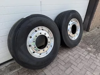 Alcoa Dura bright velgen Dura bright velgen 2 x Stuuras 4 x Trekas incl. banden