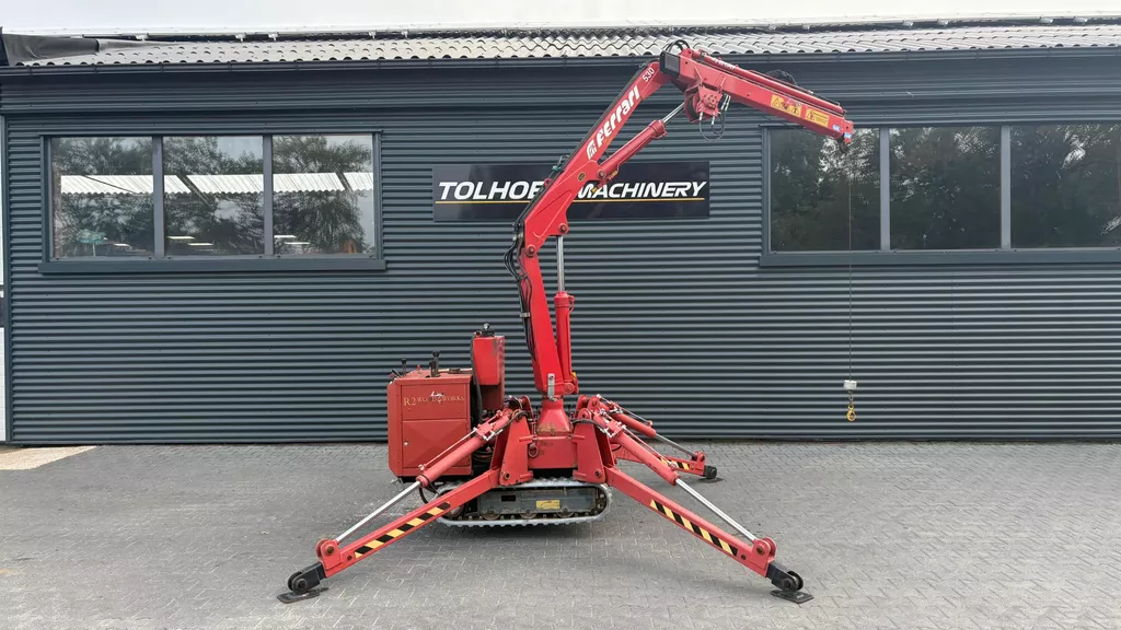 Ferrari Tadano F530 CRANE