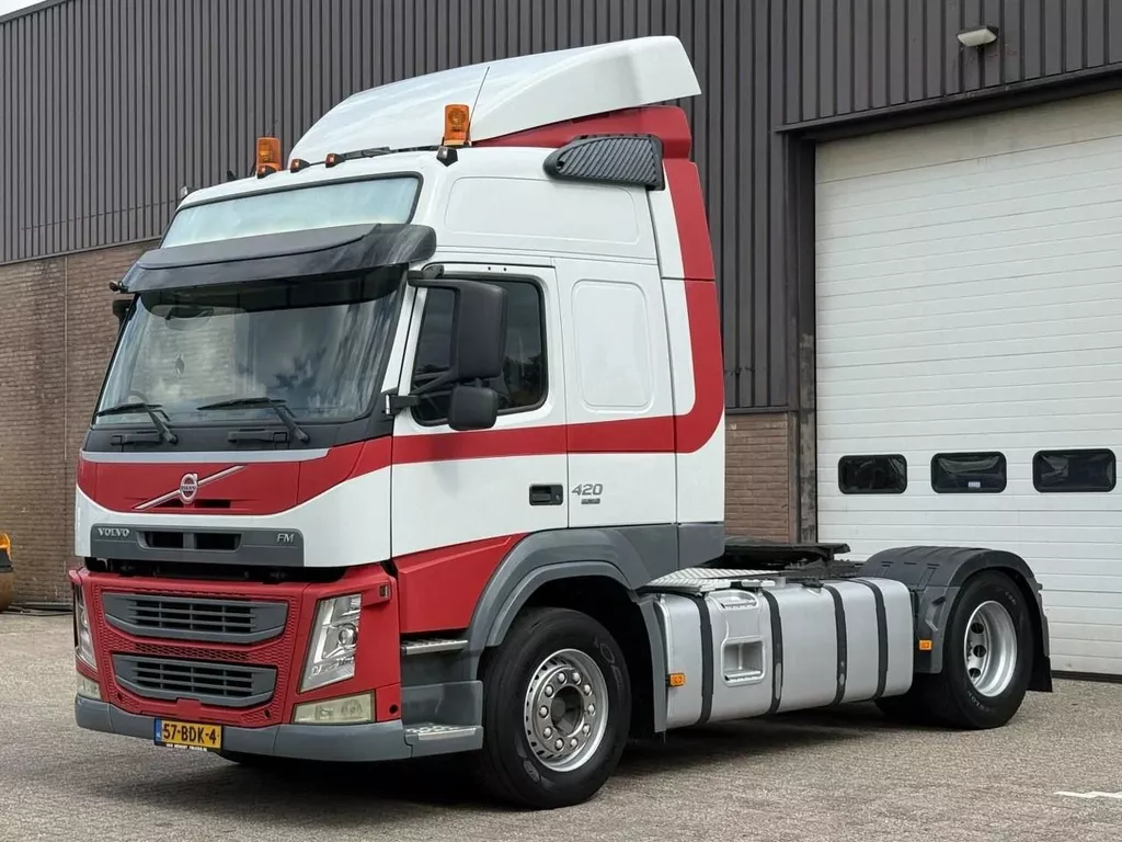 Volvo FM 420 / 13 ltr / Euro6 / Only 597.048 km / Navi / Globe / TOP !! / NL Truck