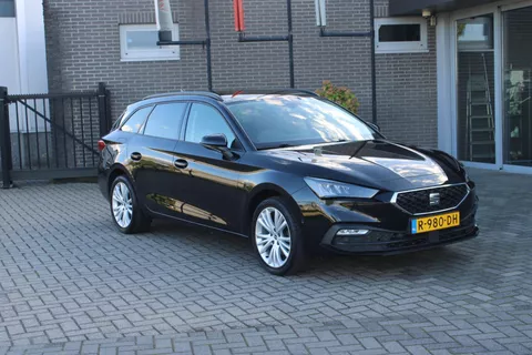 SEAT Leon Sportstourer 1.0 TSI Style Business Intense Led/17inch/Adaptive
