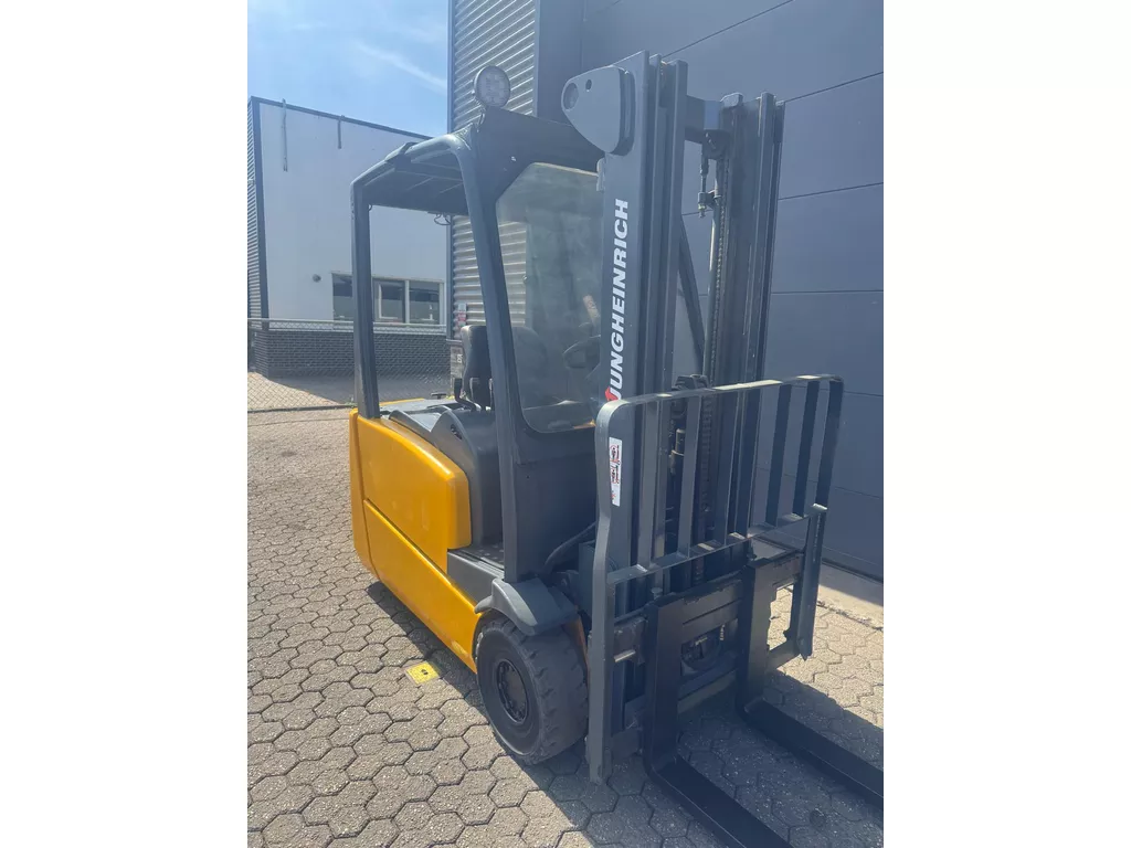 Jungheinrich DFG 220 450DZ 2 ton elektrische heftruck
