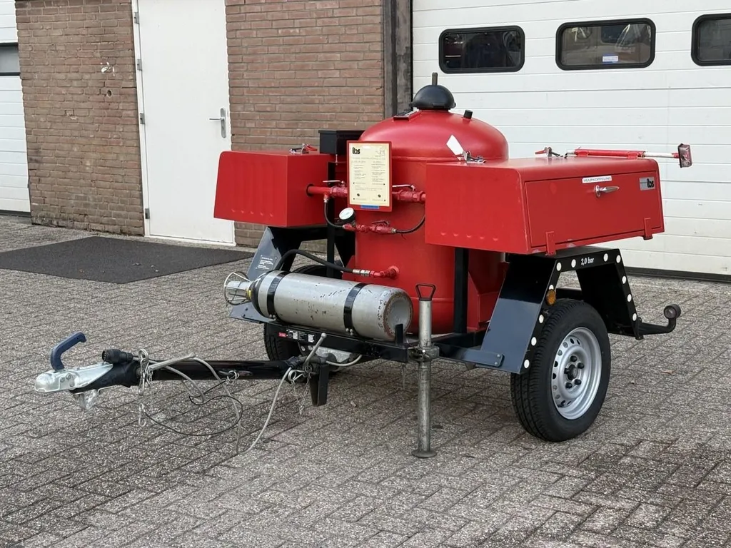 Diversen G250 Total G250 Poederblus aanhangwagen incl. slangen en bluspistolen. Eigen druktank