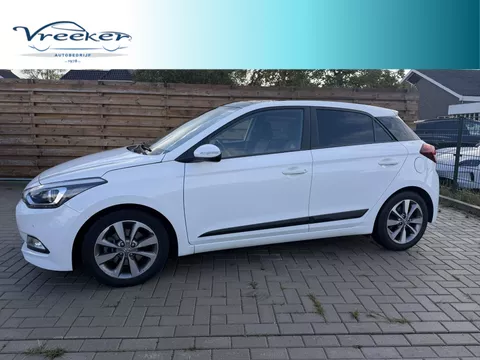 Hyundai i20 1.0 T-GDI Premium Pano l camera