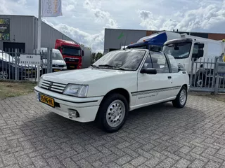 Peugeot 205 Cabriolet Top Condition!!