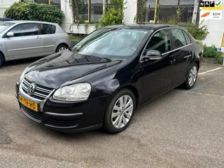 Volkswagen Jetta 1.6 FSI Comfortline