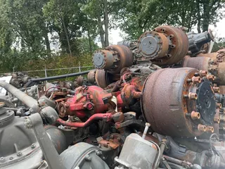 Ginaf -SISU AANGEDREVEN VOORAS