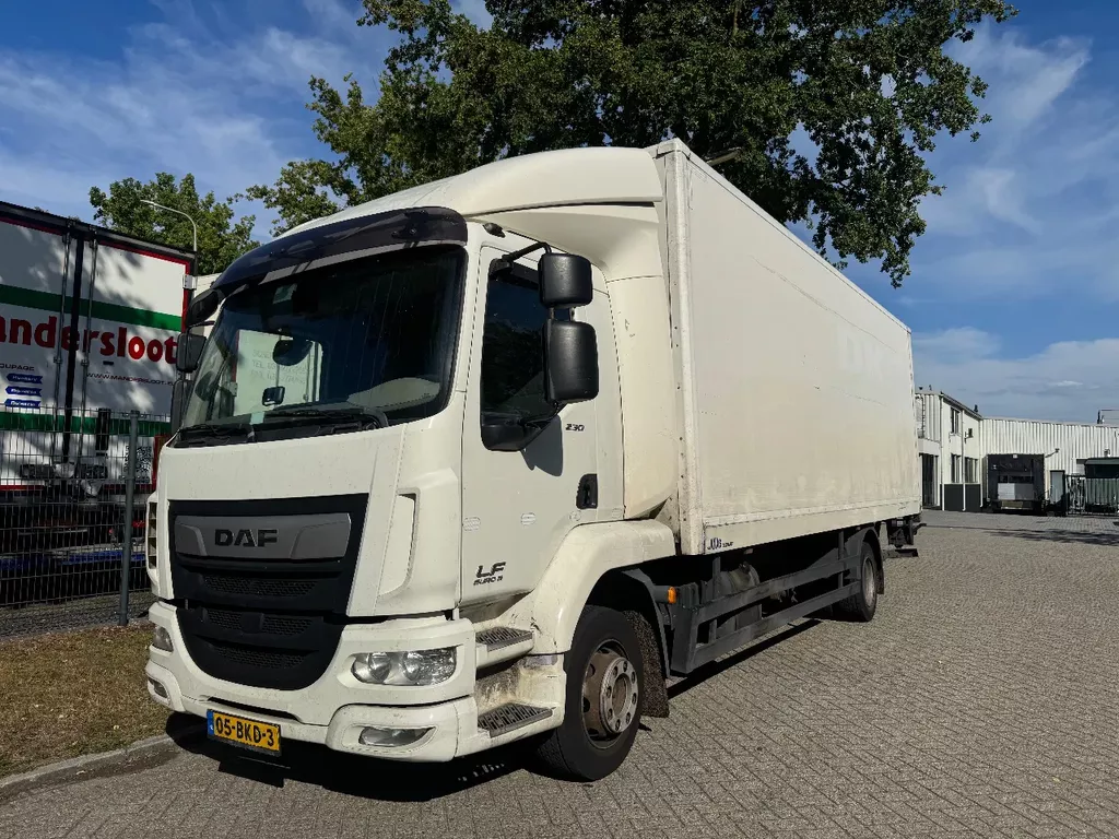 DAF LF 230 Bakwagen