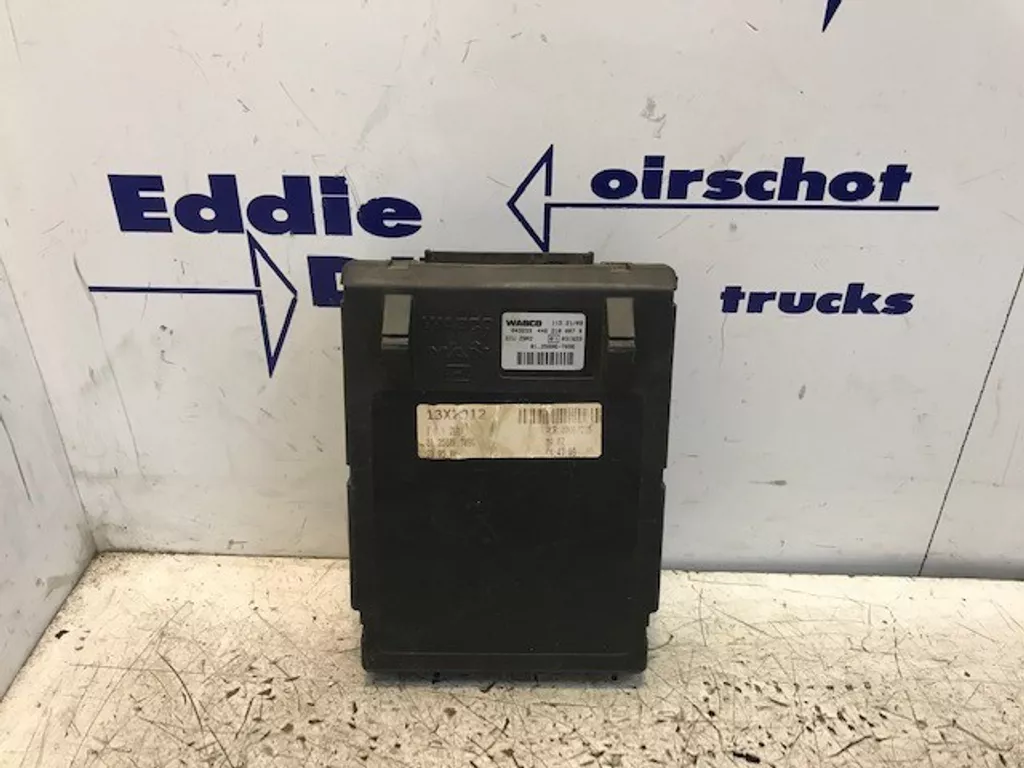 MAN 81.25806-7096 REGELEENHEID ZBR2