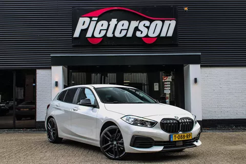 BMW 1-serie 118i DEALER ONDERHOUDEN STOELVER. CLIMA KEYLESS
