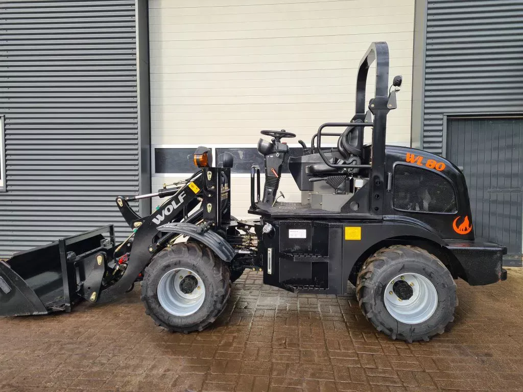 Wolf WL80 cabrio loader