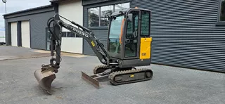 Volvo EC18 ( nieuwstaat)