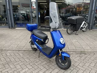 NIU MQI+SPORT grote accu 6900km