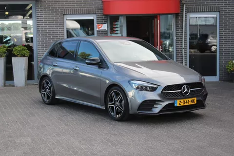 Mercedes-Benz B-klasse 180 Star Edition AMG Line NL Auto!!