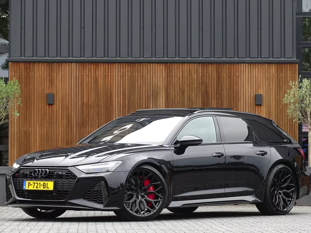 Audi RS6 RS6 V8T 601PK Quattro / Ceramic / B&amp;O / carbon / Laser