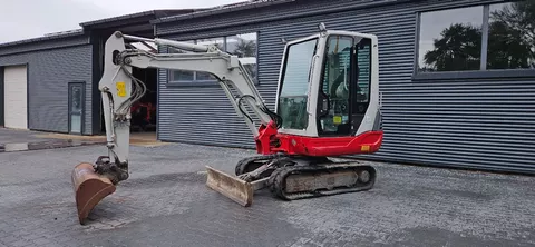 Takeuchi TB228