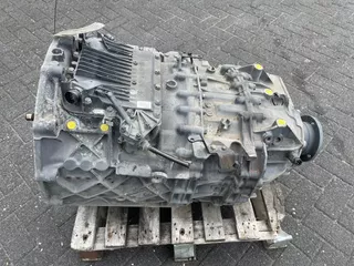 MAN 81.32004-6397 ZF 12AS2330 TO 15,86-1,00