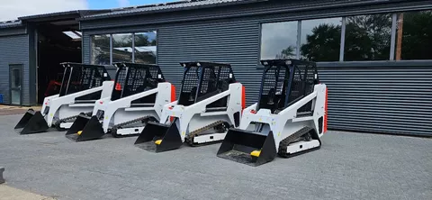 Wolf Skidster loader JC 25
